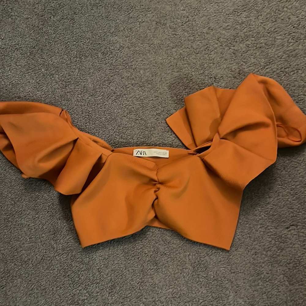 Cute zara crop top